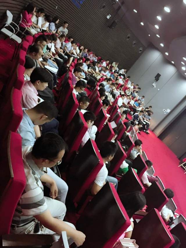 太陽能智慧路燈，太陽能路燈廠家，太陽能路燈價格