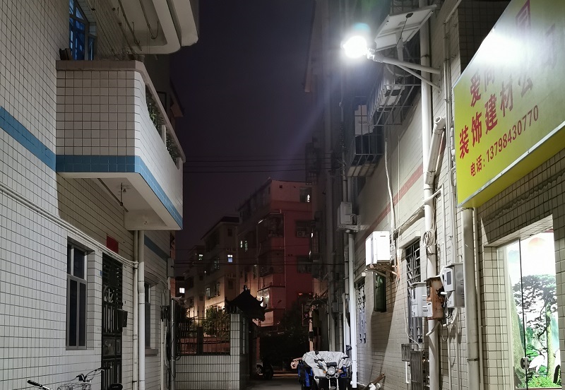 高品質(zhì)太陽能路燈技術(shù)