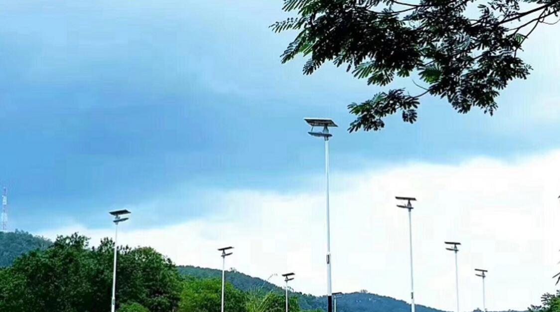 路燈桿為什么要鍍鋅金屬表面？