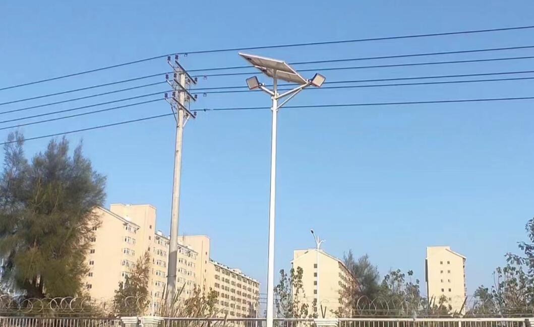 太陽能節(jié)能路燈各部分結構特性